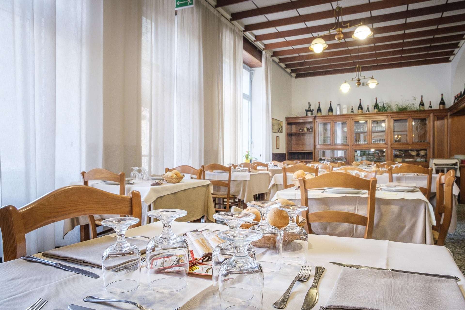albergoitaliaiormea-sala-pranzo-8